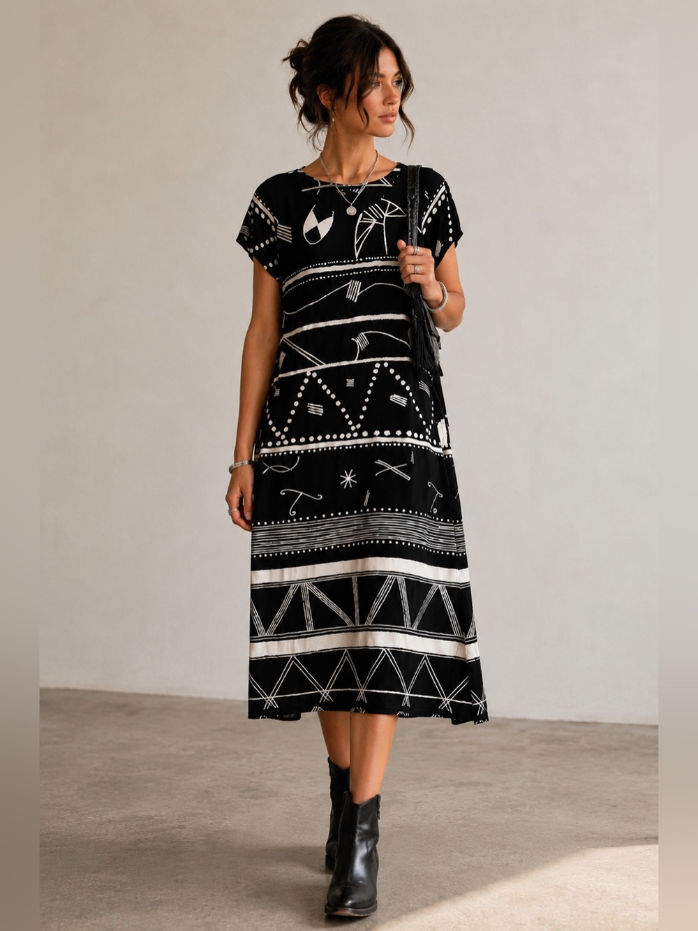 Chic Black White Geometric Midi Dress Boho Tribal Print M